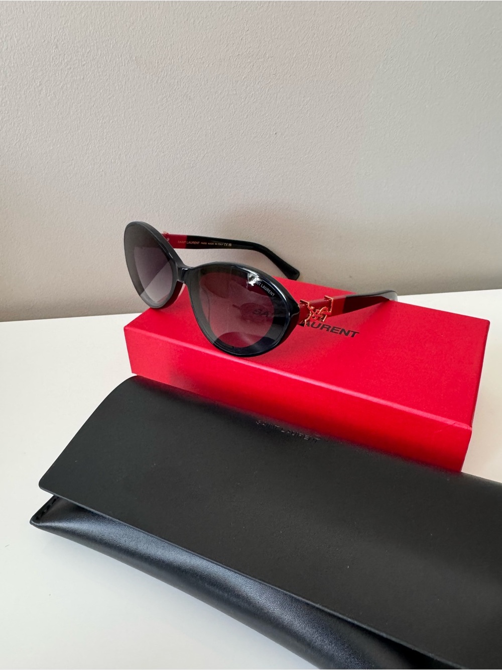 Saint Laurent Black Round-Frame Sunglasses with Gradient Lenses